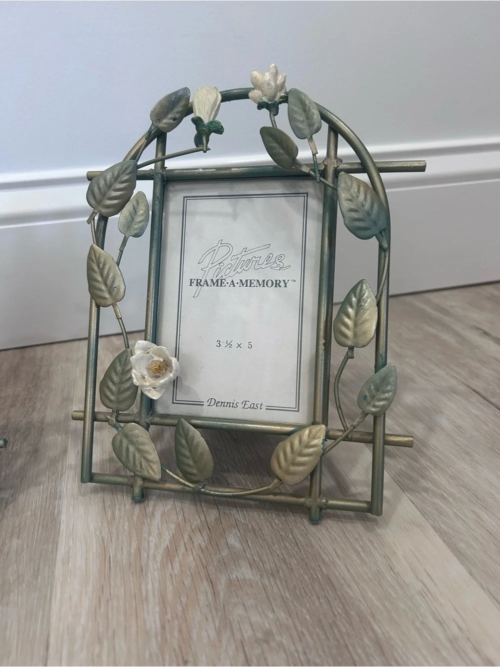 4 Vintage Dennis East Floral Picture Frames